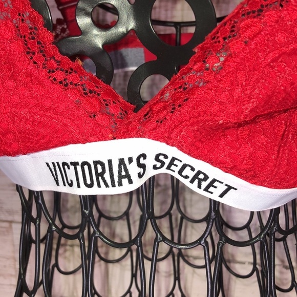 Victoria’s Secret Bra red lace bling bra lounger size small vs bra evening wear‍ - Picture 3 of 8